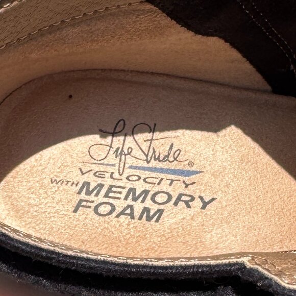 (8) LIKE NEW LIFE STRIDE VELOCITY w/ Memory Foam Ankle Boots & Braided Tie - Picture 9 of 9